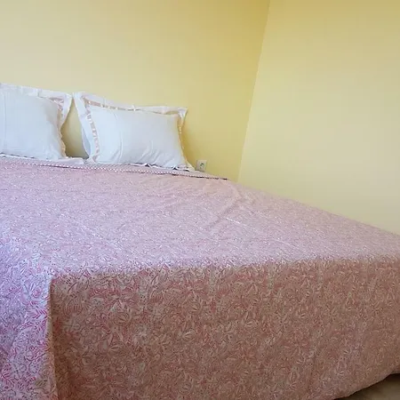 Malavi Krasen! Comfort&clean! בית הארחה Krasen