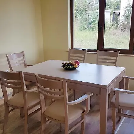 Malavi Krasen! Comfort&clean! בית הארחה