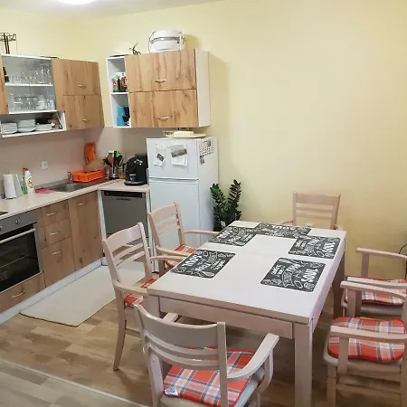 בית הארחה Malavi Krasen! Comfort&clean!